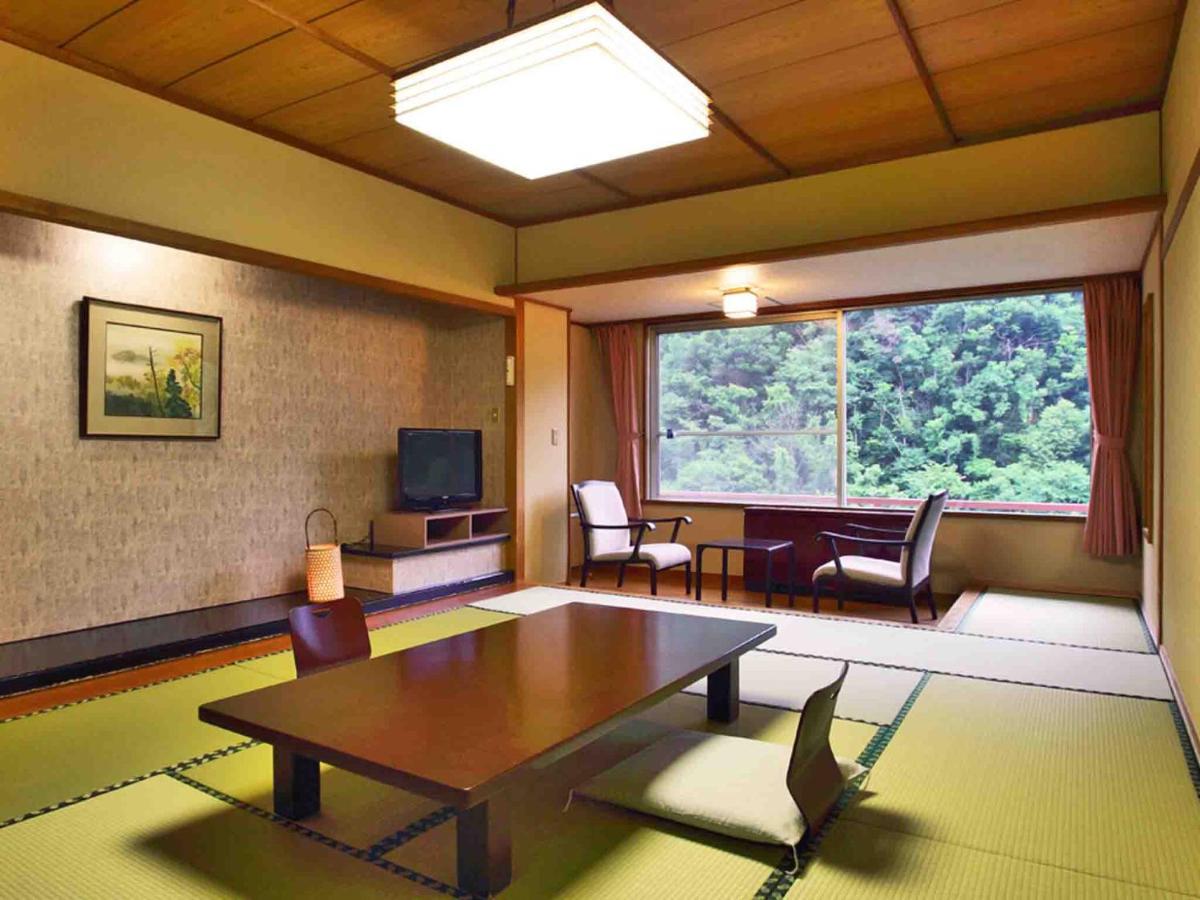 Ookawaso Hotel Aizuwakamatsu Kamer foto