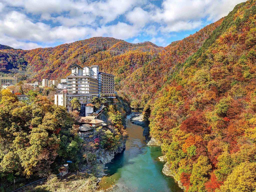 Ookawaso Hotel Aizuwakamatsu Buitenkant foto