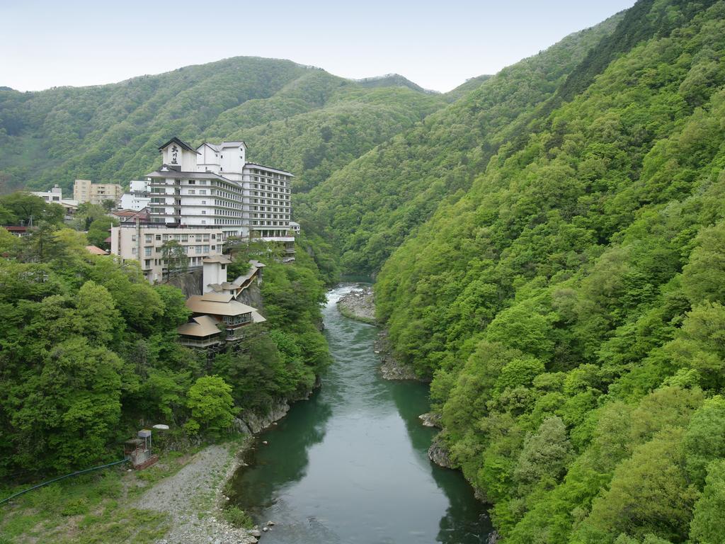 Ookawaso Hotel Aizuwakamatsu Buitenkant foto