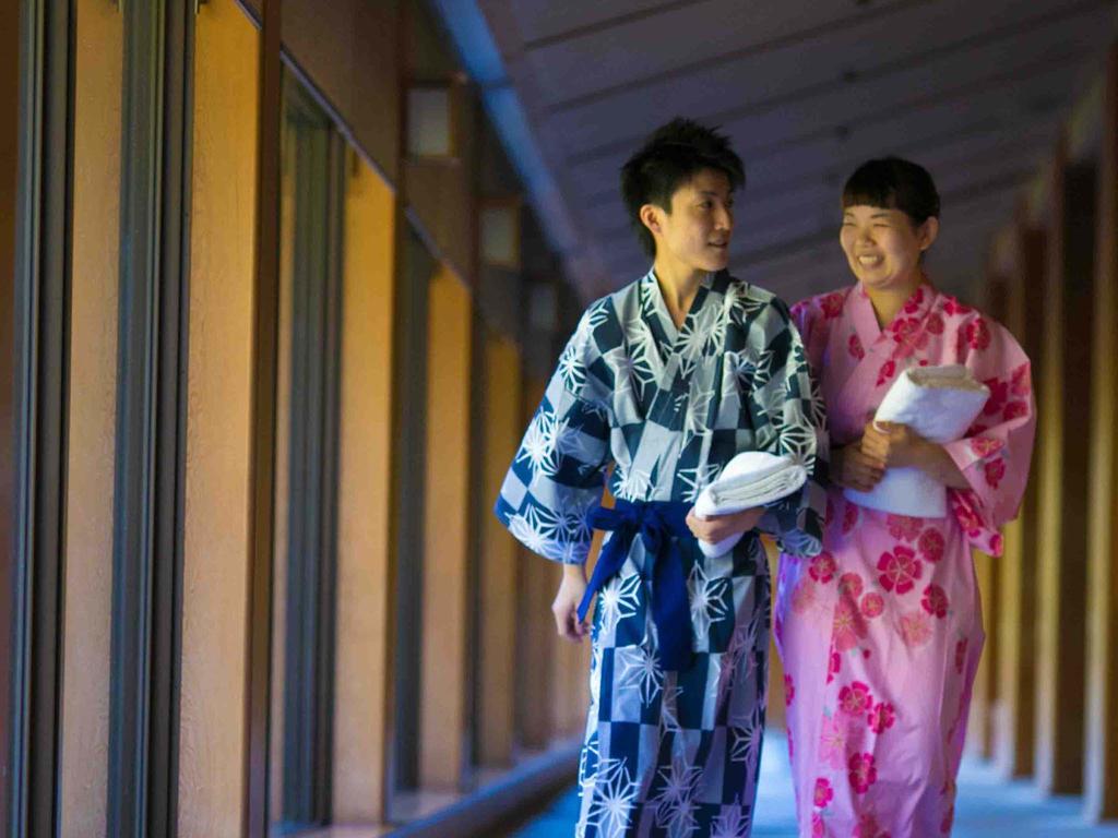 Ookawaso Hotel Aizuwakamatsu Buitenkant foto